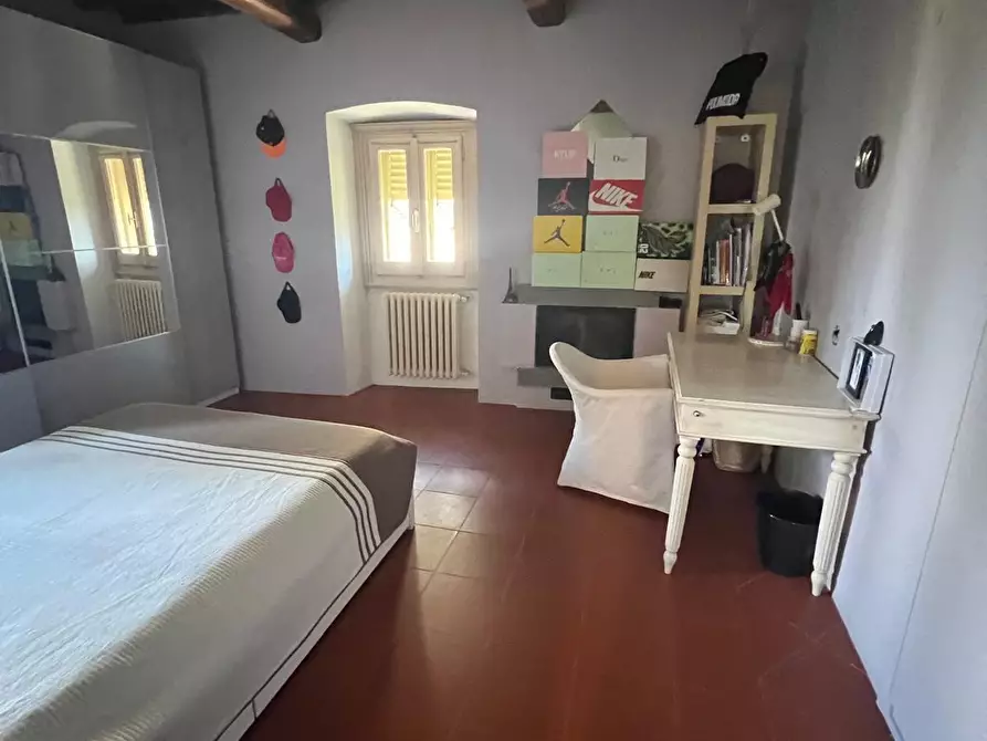 Immagine 25 di Porzione di casa in vendita  in Via di Vingone a Scandicci