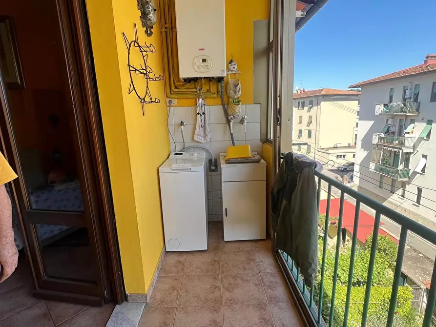 Immagine 3 di Pentalocale in vendita  in Via Pietro Fanfani a Firenze
