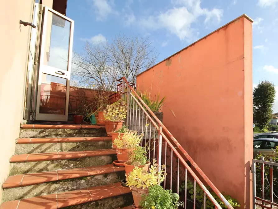 Immagine 3 di Appartamento in vendita  in Via Martiri di Campo di Marte a Vicchio