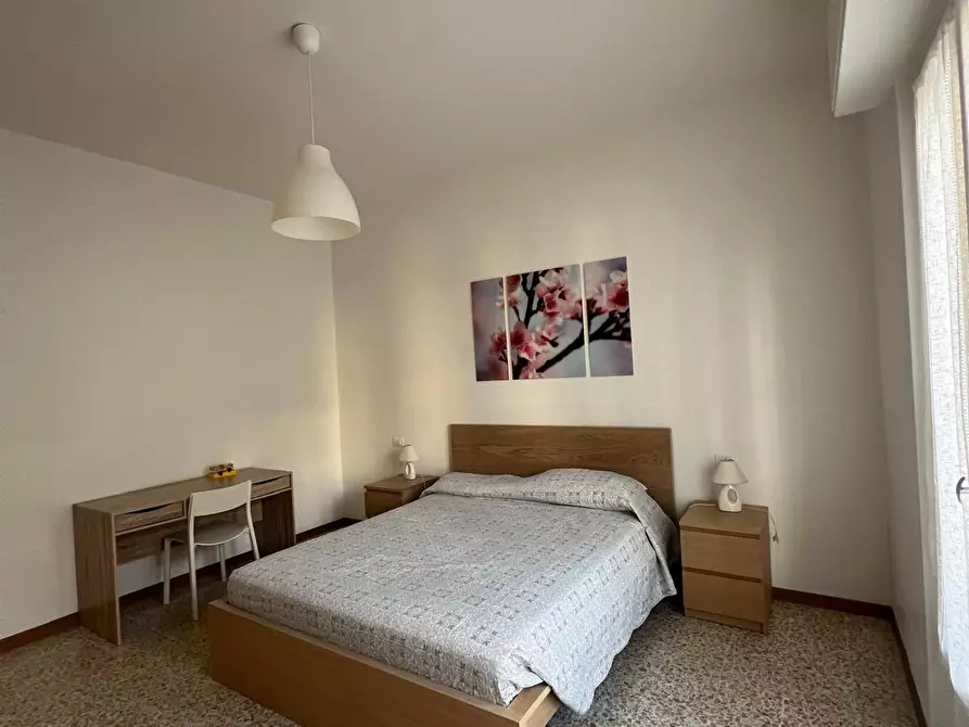 Immagine 17 di Trilocale in vendita  a Firenze