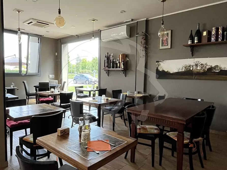 Immagine 6 di Bar / Ristorante in vendita  in Via Ravenna 250 a Ferrara