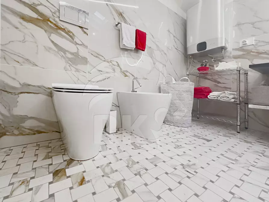 Immagine 18 di Monolocale in vendita  in Via Senzanome 9 a Bologna