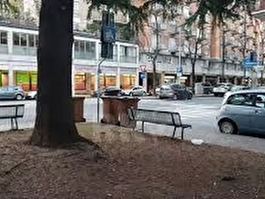 Immagine 3 di Garage in affitto  a Bologna