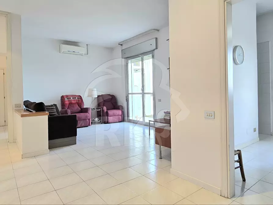 Immagine 2 di Pentalocale in vendita  in via cellini 11 a Bologna