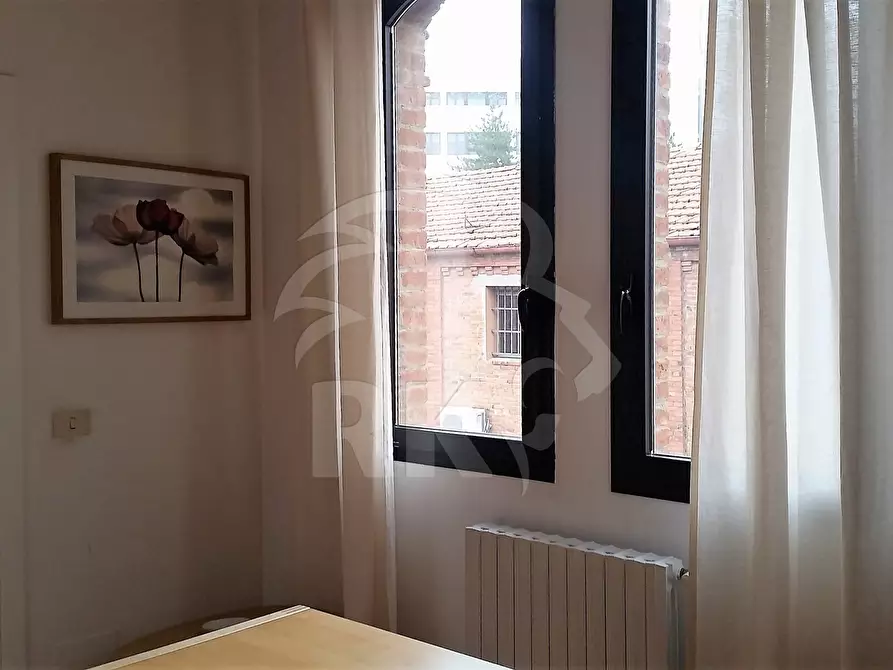 Immagine 7 di Quadrilocale in affitto  in Viale Antonio Silvani 4 a Bologna