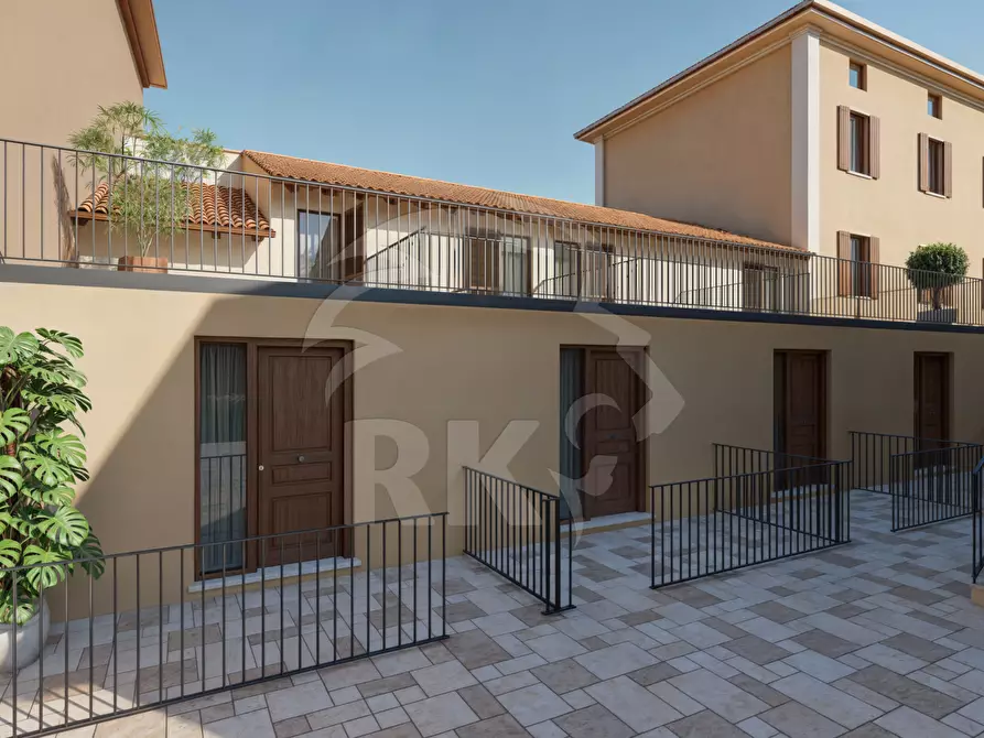 Immagine 9 di Bilocale in vendita  in Via del Greto 1 a Bologna