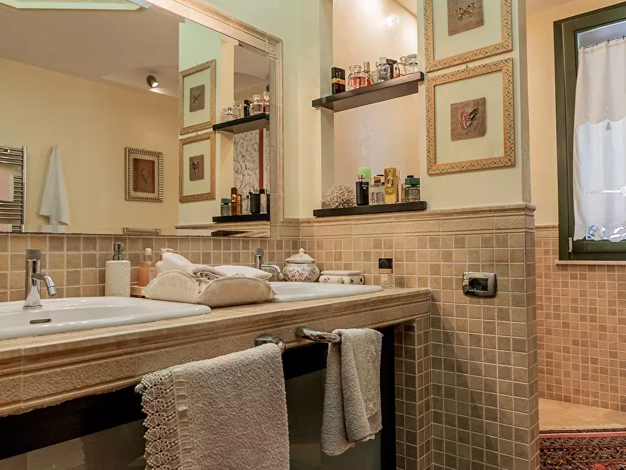 Immagine 23 di Attico in vendita  in viale scala greca a Siracusa