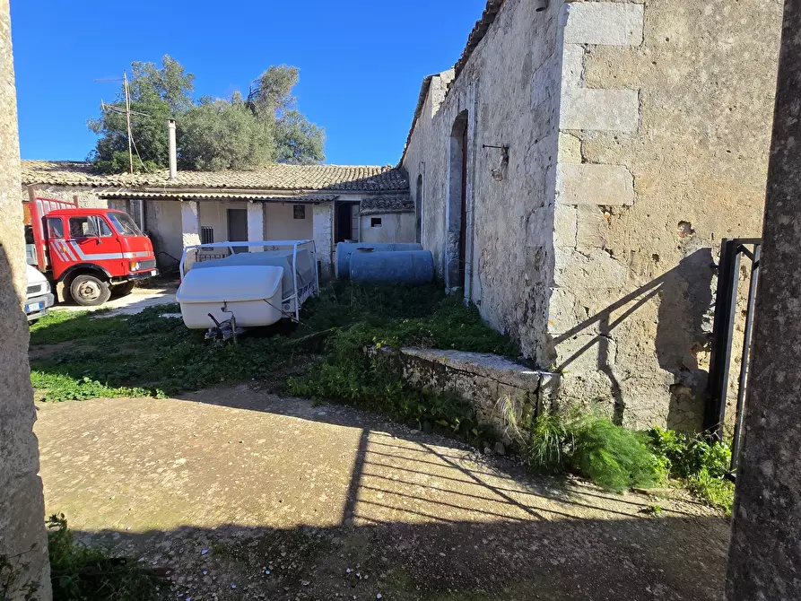 Immagine 4 di Terreno agricolo in vendita  in C.DA CUGNI SNC a Siracusa