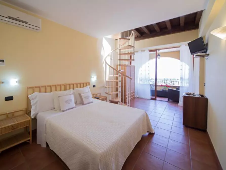 Immagine 37 di Albergo/B&B/Residence in vendita  in Via Panoramica Maria Teresa d'Austria 58 a Taormina