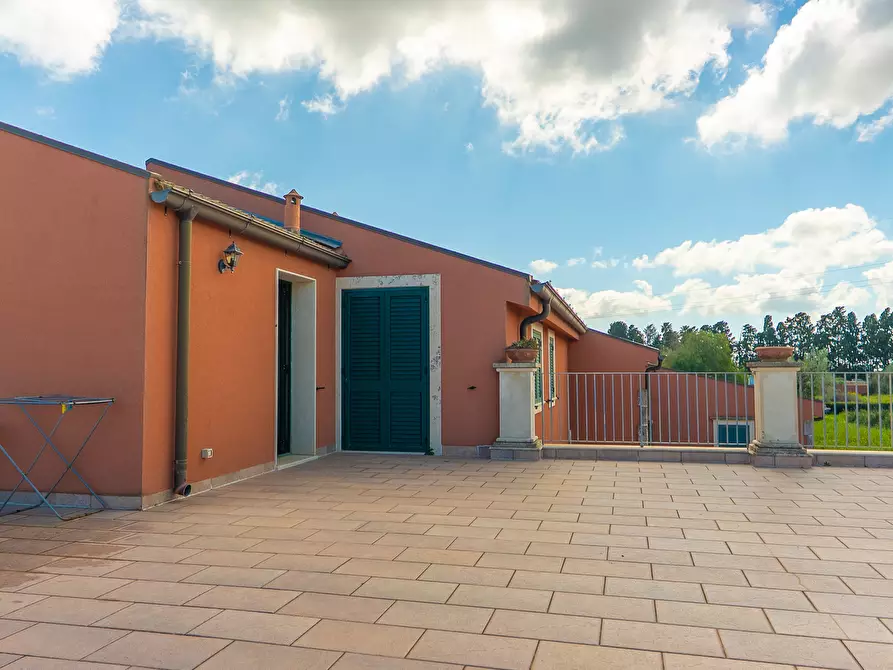 Immagine 59 di Villa in vendita  in Via Priamo 10 a Siracusa