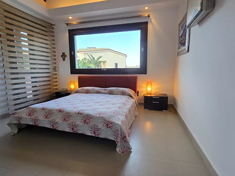 Immagine 18 di Villa in vendita  in Via Monti Nebrodi 64 a Siracusa