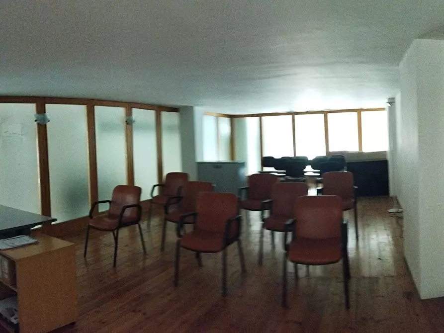 Immagine 3 di Locale commerciale in vendita  a Siracusa