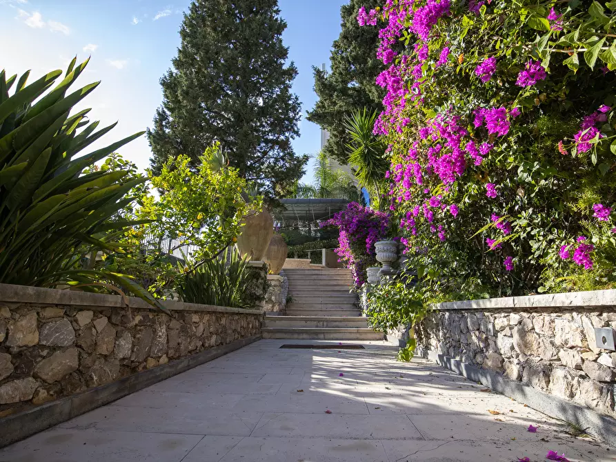 Immagine 122 di Villa in vendita  in Salita Giafari 25 a Taormina
