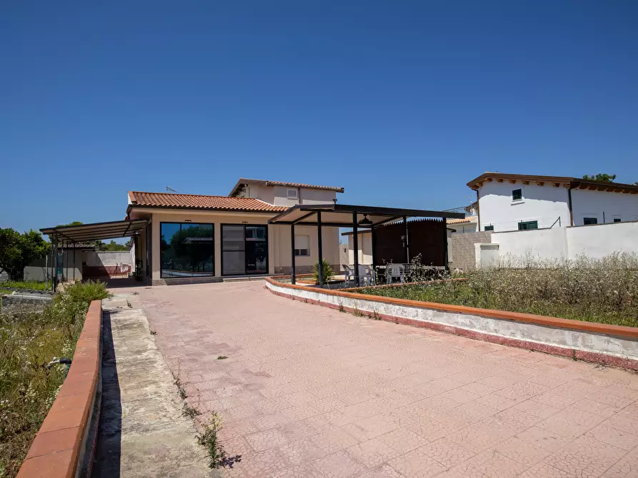 Immagine 23 di Villa in vendita  in Via Vasco de Gama a Siracusa