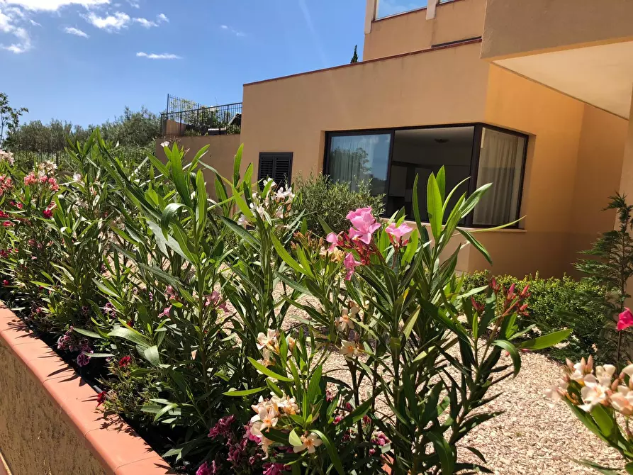 Immagine 61 di Villa in vendita  in Via Roma 21 a Taormina