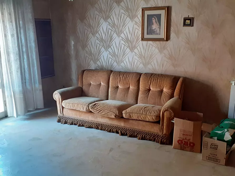 Immagine 9 di Casa indipendente in vendita  in Via Vittorio Emanuele III 374 a Canicattini Bagni