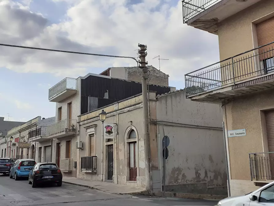 Immagine 7 di Appartamento in vendita  in Via Vittorio Emanuele III 374 a Canicattini Bagni