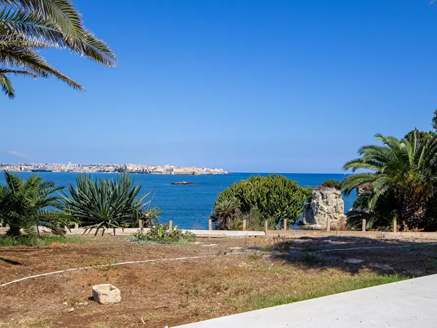 Immagine 19 di Villa in vendita  in Via La Maddalena 35 a Siracusa