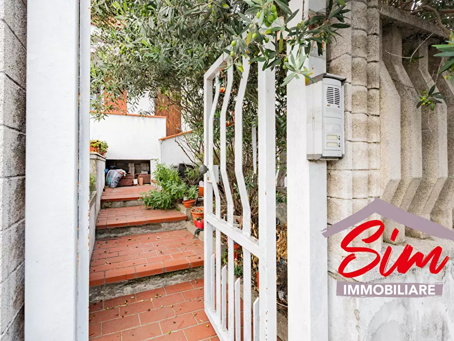 Immagine 2 di Villetta a schiera in vendita  in Via Carmine snc a Oleggio