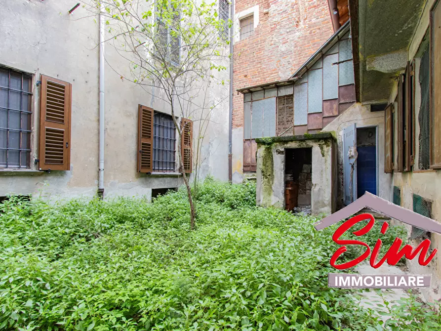 Immagine 26 di Locale commerciale in vendita  in Via Fratelli Rosselli sn a Novara