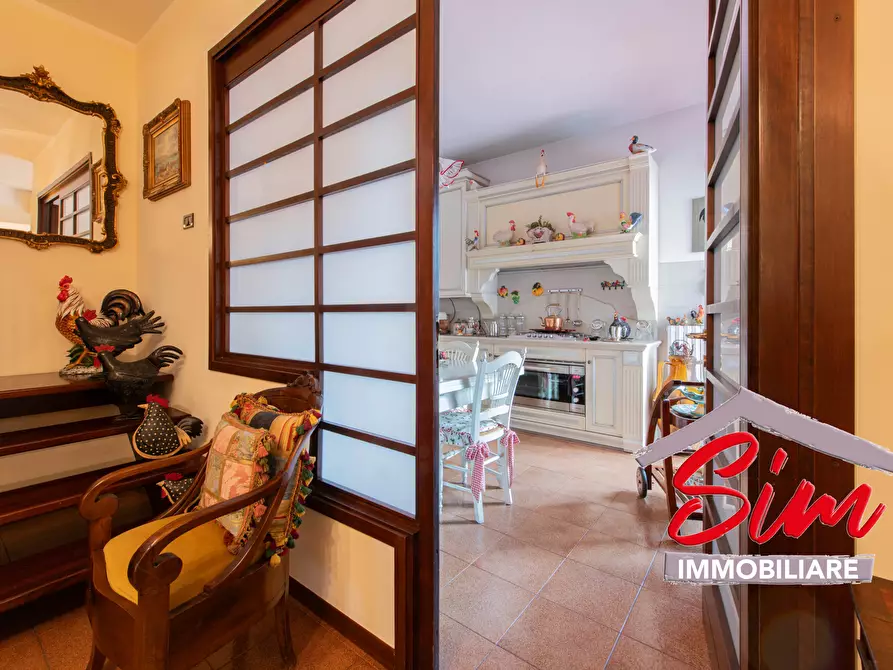 Immagine 7 di Pentalocale in vendita  in Via Agogna sn a Novara