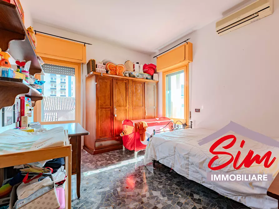 Immagine 24 di Pentalocale in vendita  in Baluardo La Marmora 19 a Novara