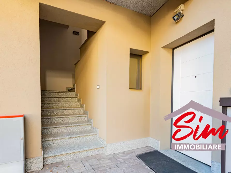 Immagine 4 di Trilocale in vendita  in Via Cinque Porte 9 a Novara