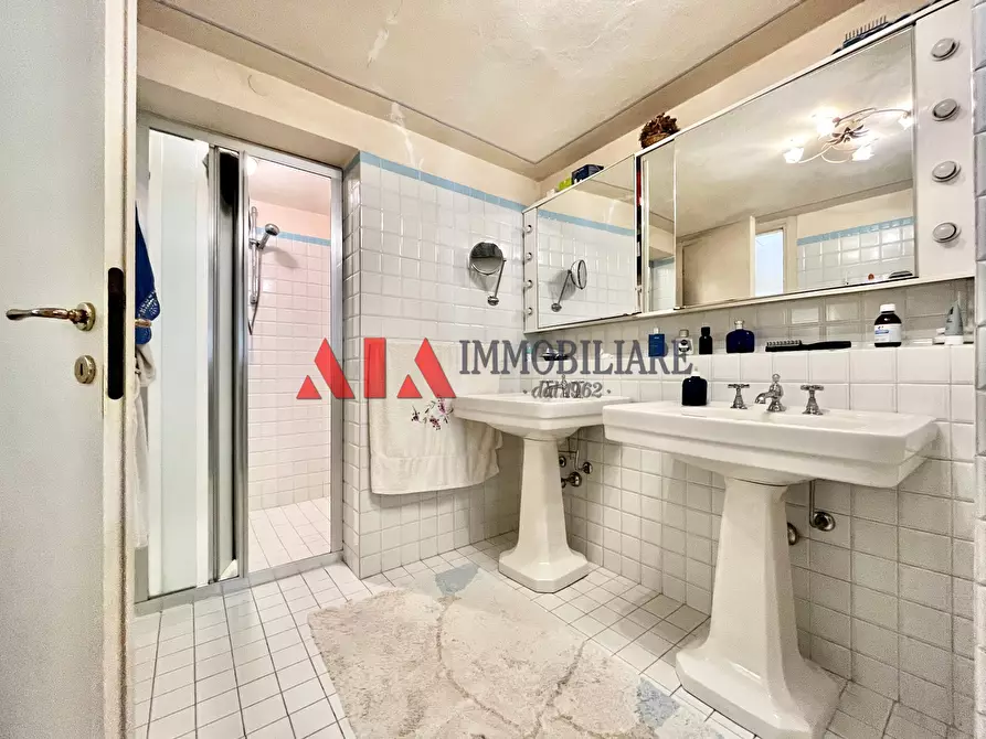 Immagine 23 di Villa in vendita  in Via Palermo a Pontedera