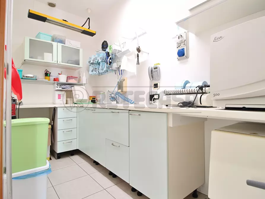 Immagine 14 di Ufficio in affitto  in VIA ALCIDE DE GASPERI 80 a Montecchio Maggiore