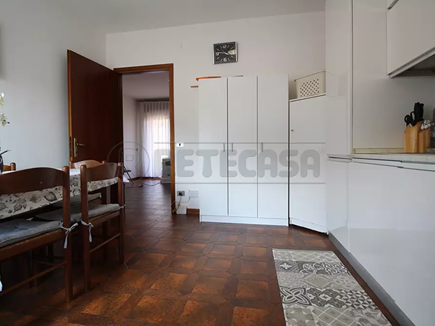 Immagine 5 di Bilocale in vendita  in Via Zin 3 a Montebello Vicentino