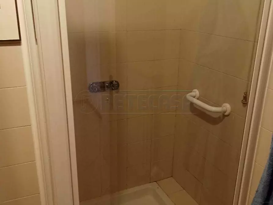 Immagine 15 di Quadrilocale in affitto  a Seriate