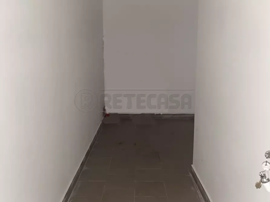 Immagine 5 di Magazzino in vendita  in SP43bis 3204 a Messina