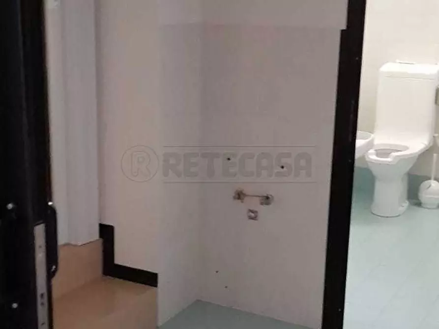 Immagine 33 di Ufficio in vendita  a Seriate