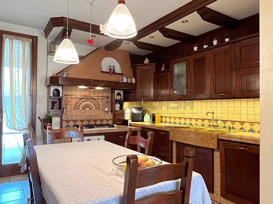 Immagine 11 di Porzione di casa in vendita  a Sarego