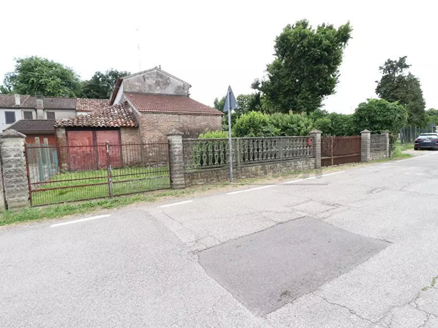 Immagine 12 di Casa indipendente in vendita  a Ficarolo