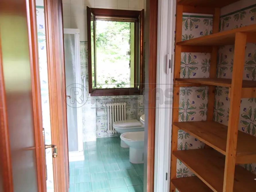 Immagine 23 di Villa in affitto  in Via San Rocco a Arcugnano