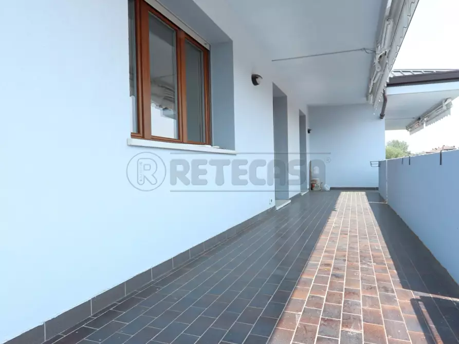 Immagine 36 di Attico in affitto  in Via Cimone 9 a Vicenza