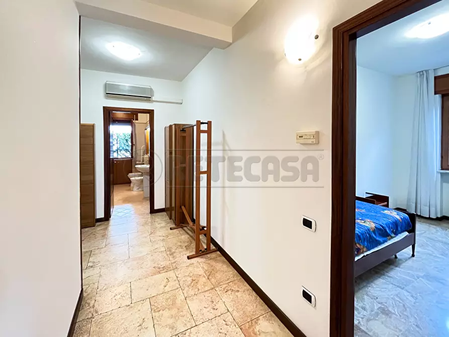 Immagine 10 di Bilocale in affitto  in Via T. Dal Molin a Creazzo