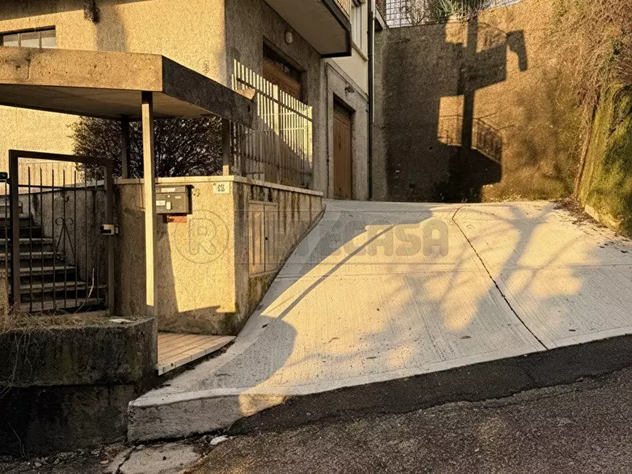 Immagine 37 di Casa semindipendente in vendita  in via castelli quattro martiri 95 a Montecchio Maggiore