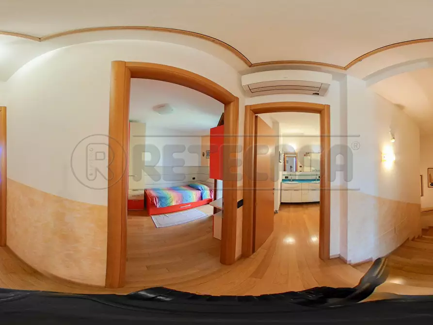 Immagine 53 di Porzione di casa in vendita  in Via Monte Summano a Costabissara