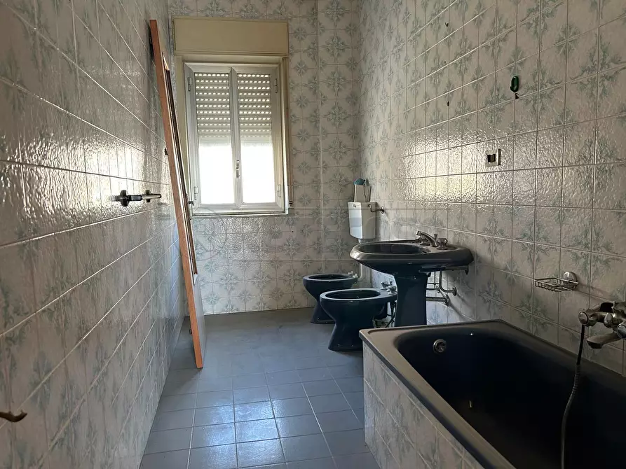 Immagine 8 di Quadrilocale in vendita  in via gabriele amico valenti 21 a Caltanissetta