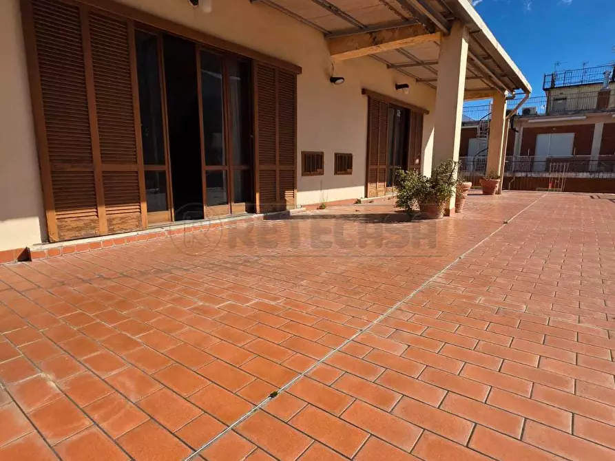 Immagine 21 di Attico in vendita  a Pagani