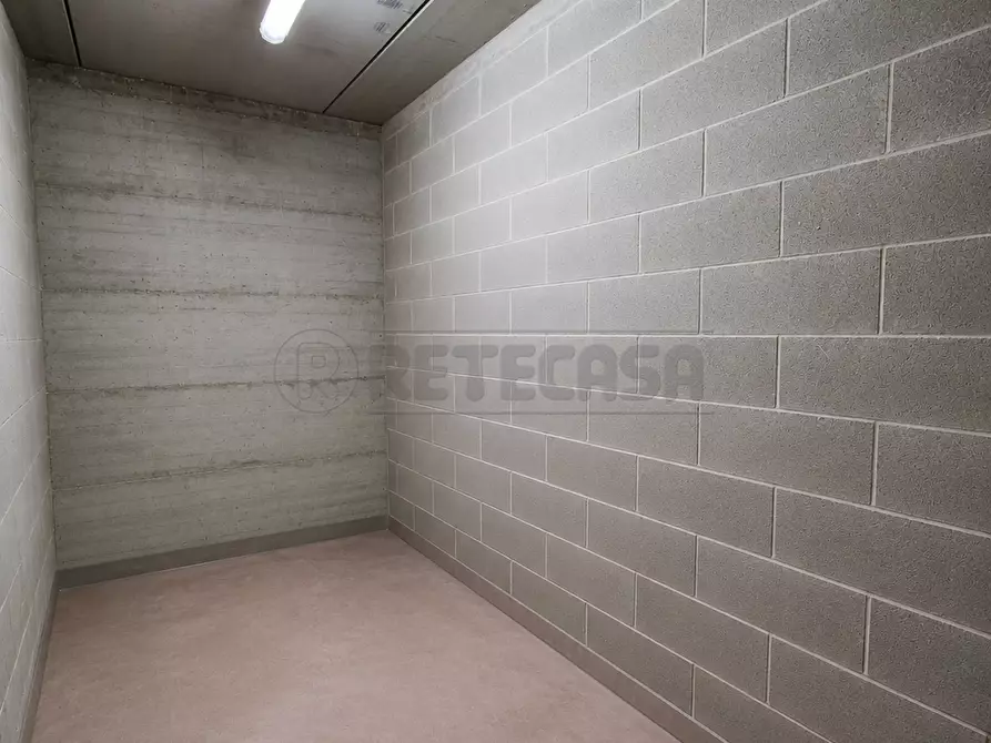 Immagine 14 di Quadrilocale in vendita  in Via degli Opifici a Cremona