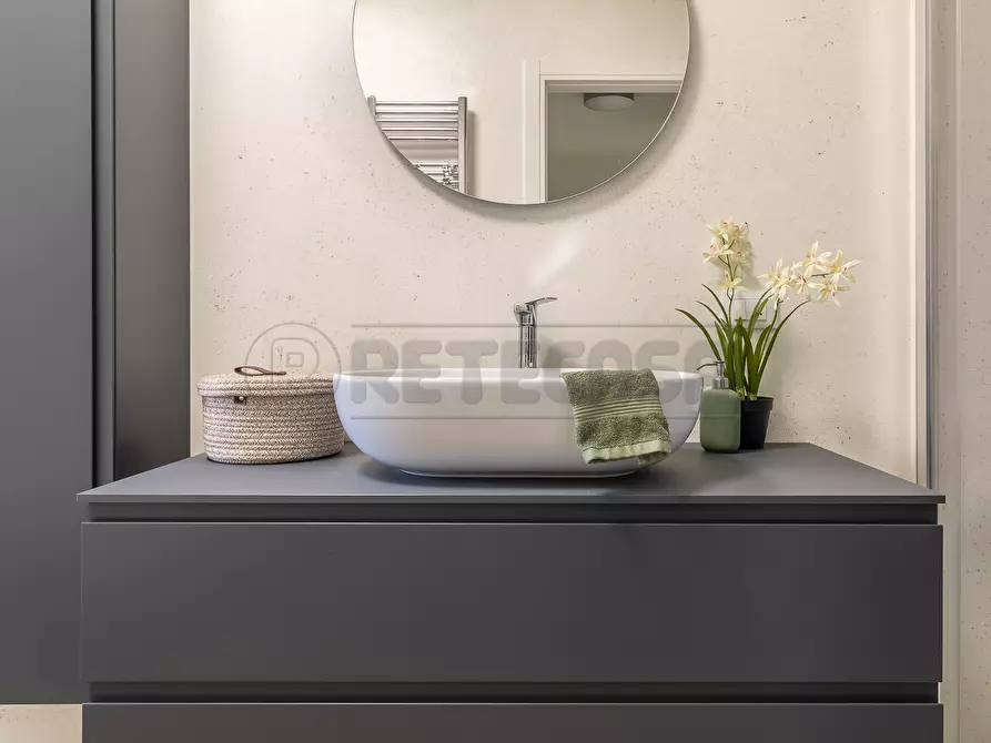 Immagine 16 di Trilocale in vendita  in Viale Brenta 83 a Tezze Sul Brenta