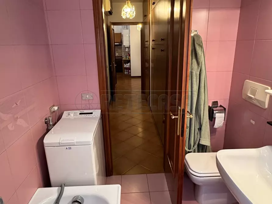 Immagine 18 di Bilocale in vendita  a Mirano