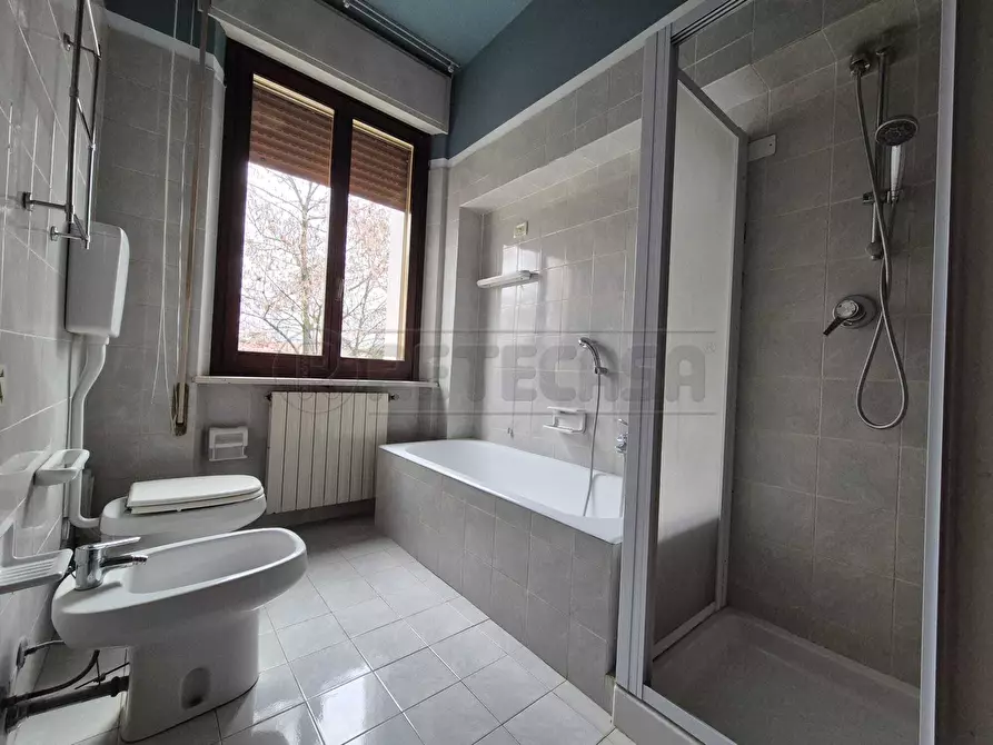 Immagine 18 di Quadrilocale in vendita  in Via dei Navaroli a Cremona