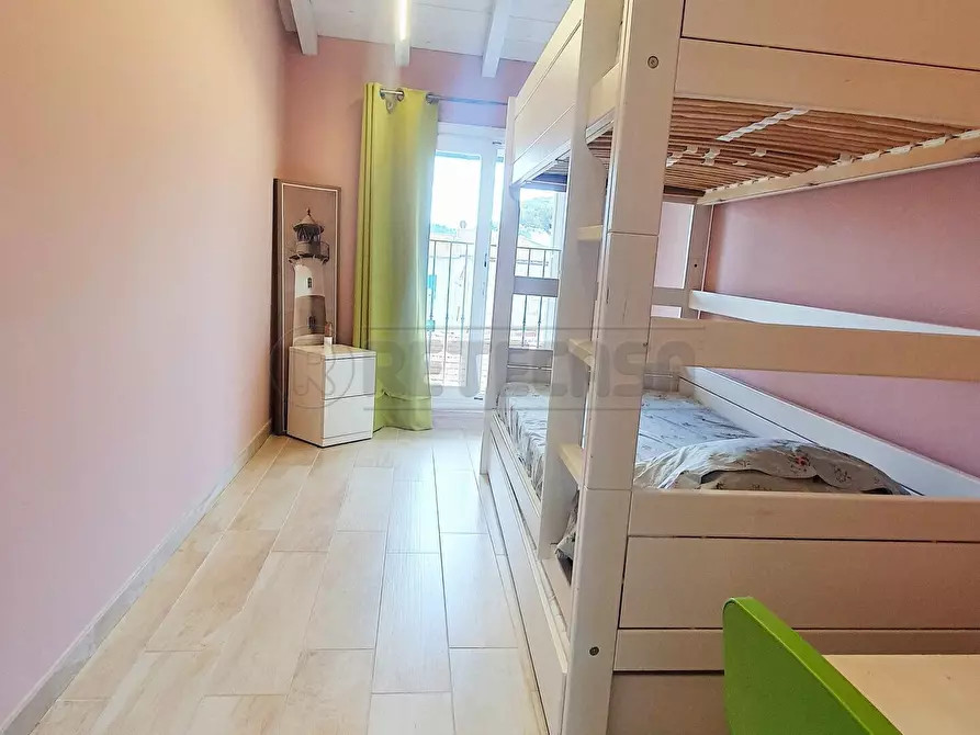 Immagine 19 di Porzione di casa in affitto  a Viareggio