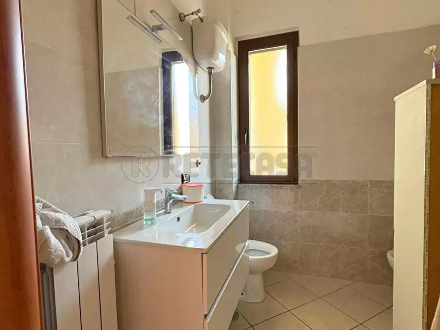 Immagine 7 di Trilocale in vendita  in Via Petrarca a Macerata Campania