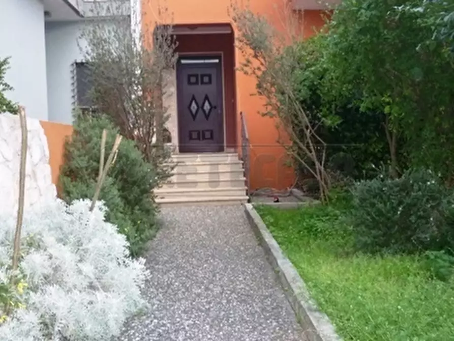 Immagine 8 di Casa indipendente in vendita  in VIA DE GASPERI 33 a Sannicola