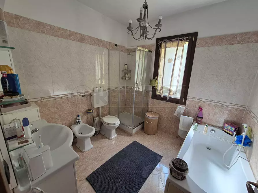 Immagine 30 di Villa in vendita  in Via Bottego a Salsomaggiore Terme